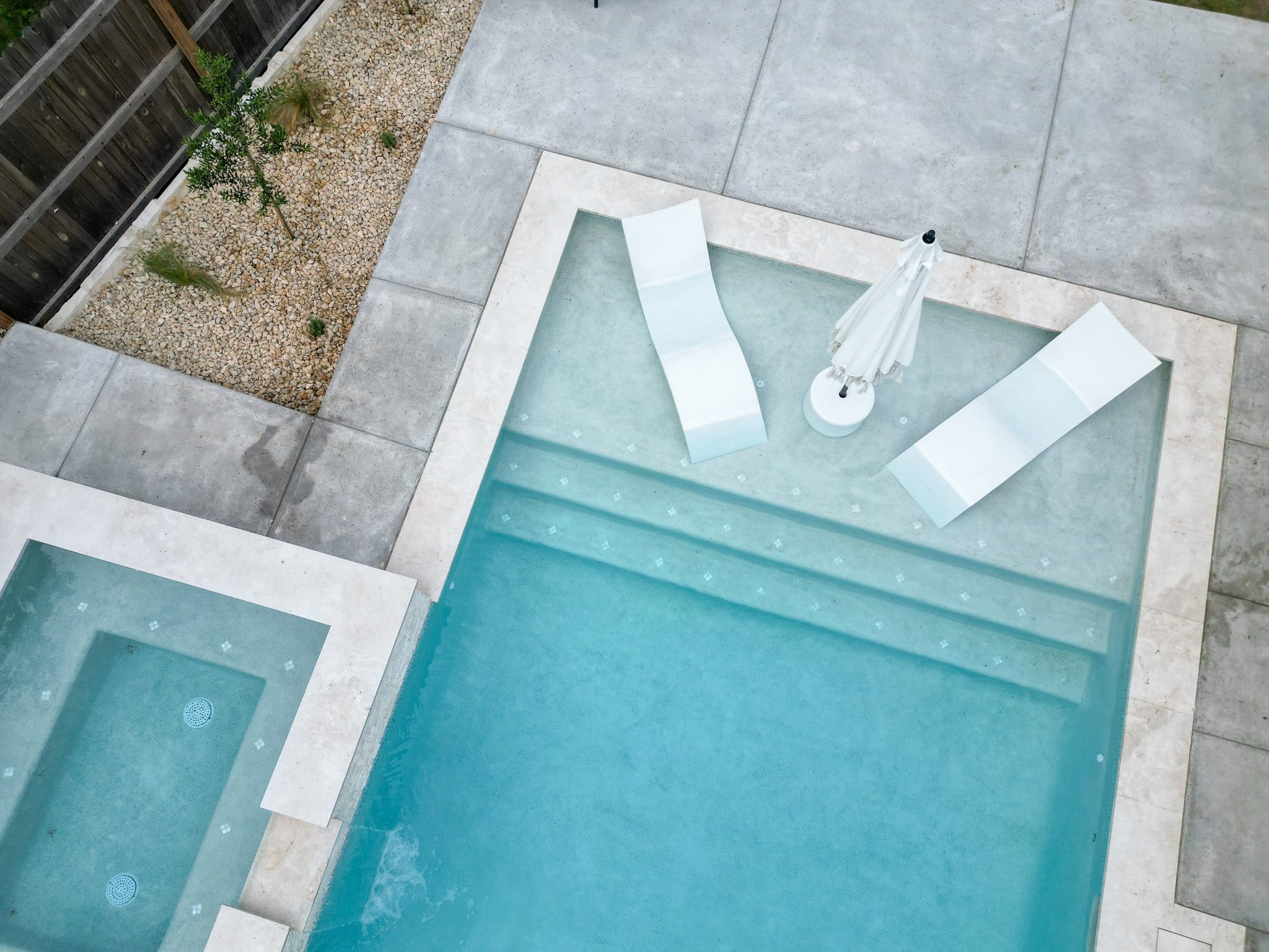 Maximum Pools Blanco3