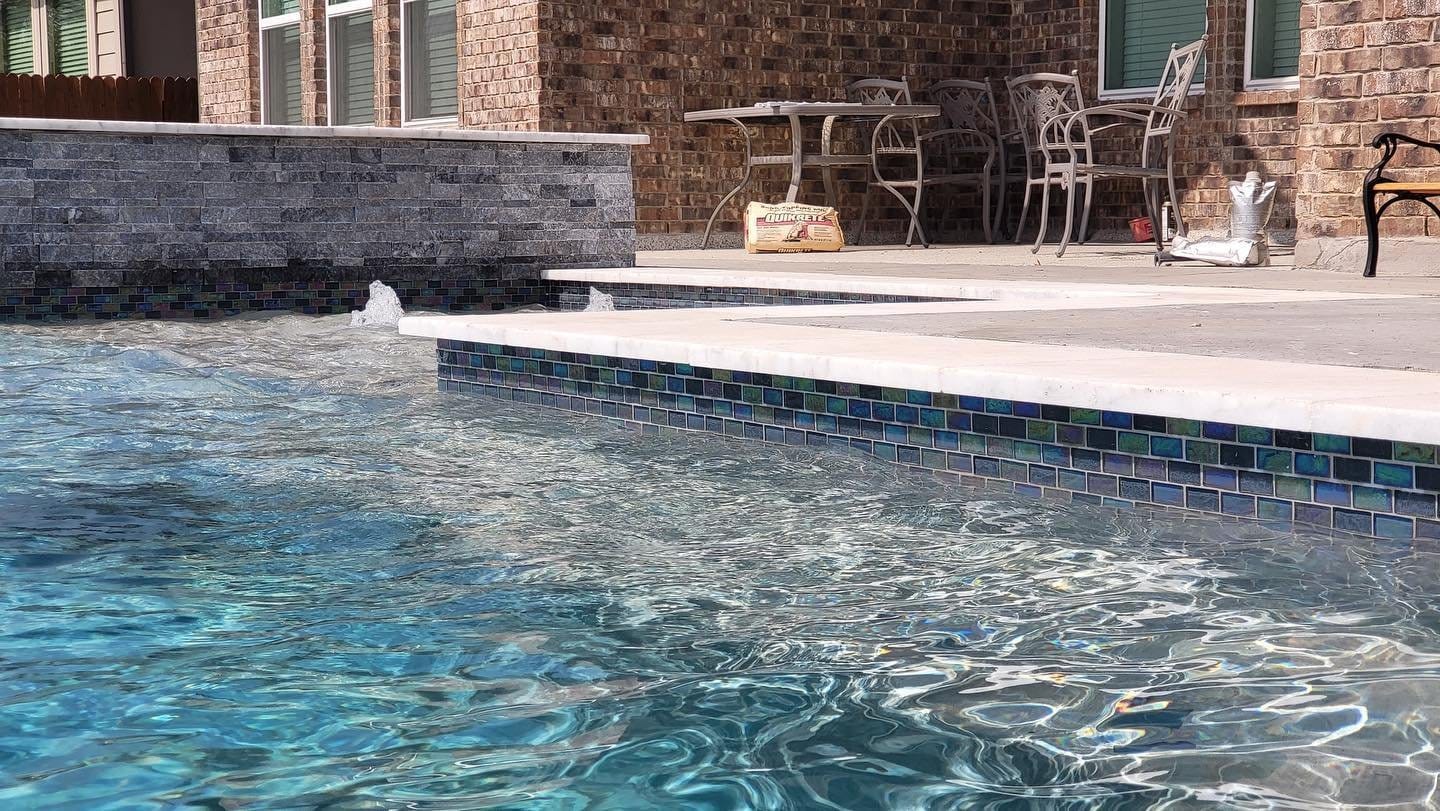 fiberglass pool installers near me